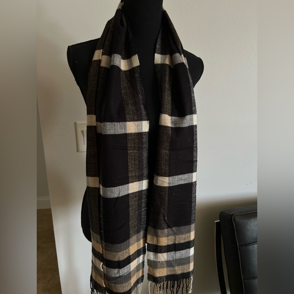 Plaid scarf